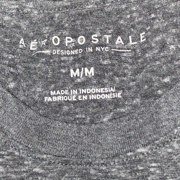 light gray and pink t - Picture 3 of 3